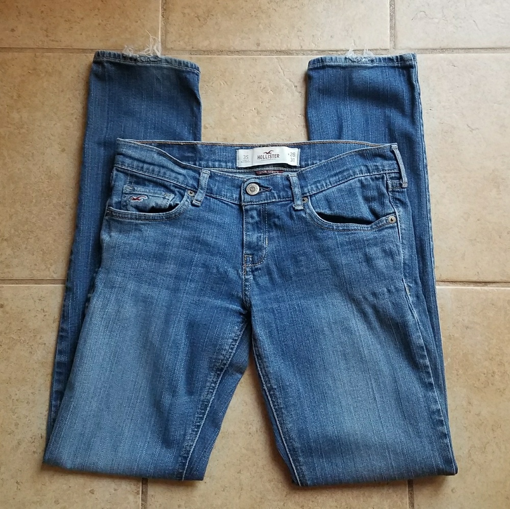✔Giving Away in 4 Weeks! Hollister skinny jeans 3